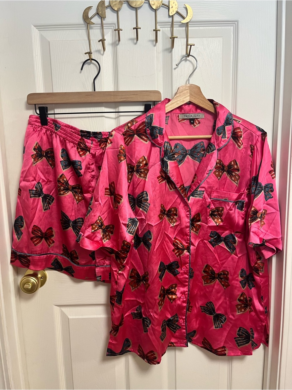 Women's Bow-Print Pajama Set in Bright Pink